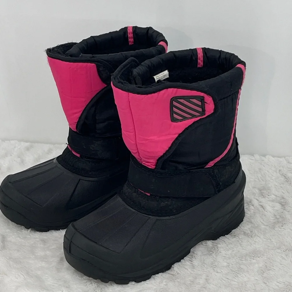 SINTETICO Kids SIZE 2 ' Black and Pink Winter Boots